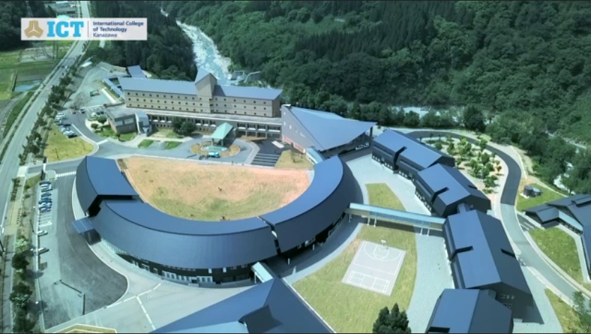 石川県白山市の国際高等学校のホームページ